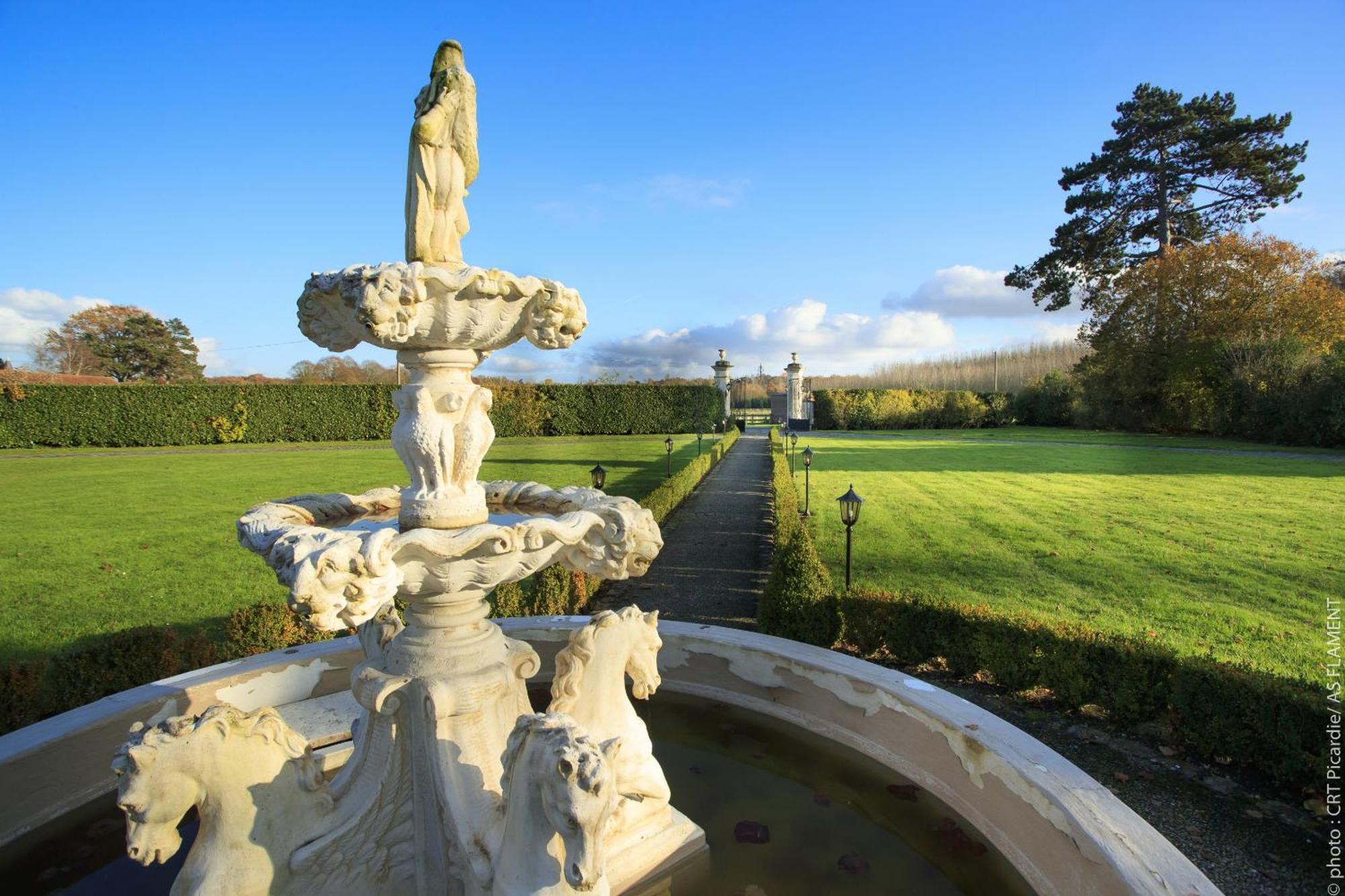 Château De Breuil Bed & Breakfast Bruyères-et-Montbérault Exterior foto